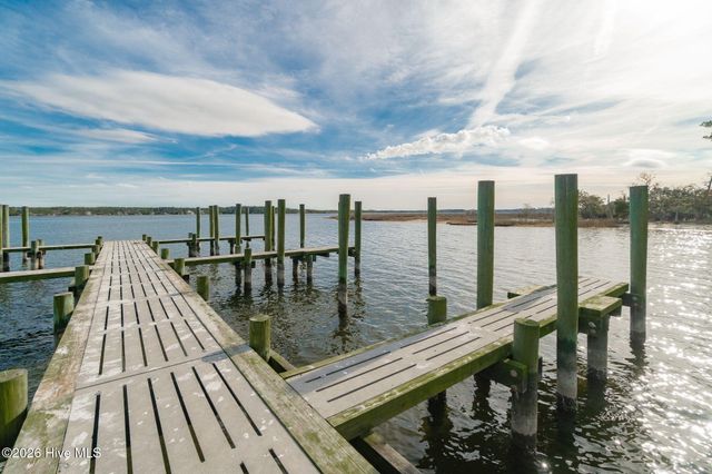 109 Bare Foot Court, Havelock, NC 28532