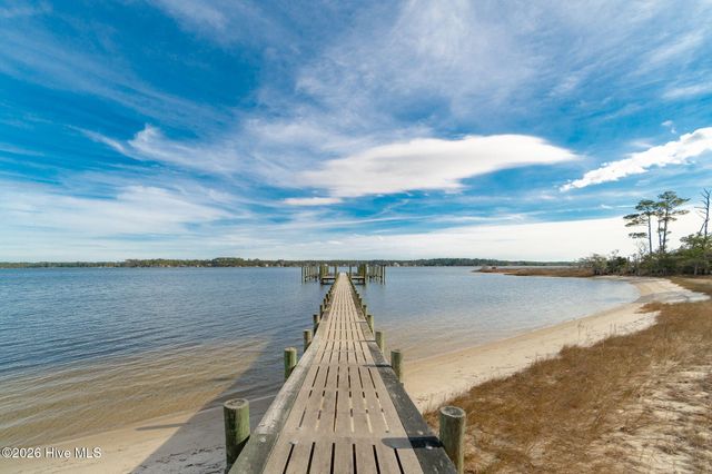 109 Bare Foot Court, Havelock, NC 28532