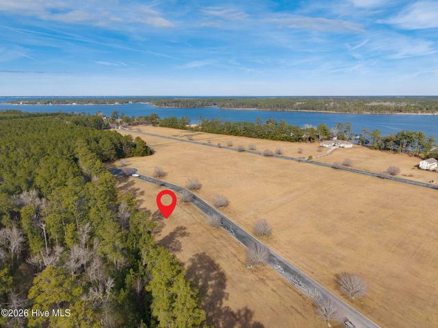 109 Bare Foot Court, Havelock, NC 28532