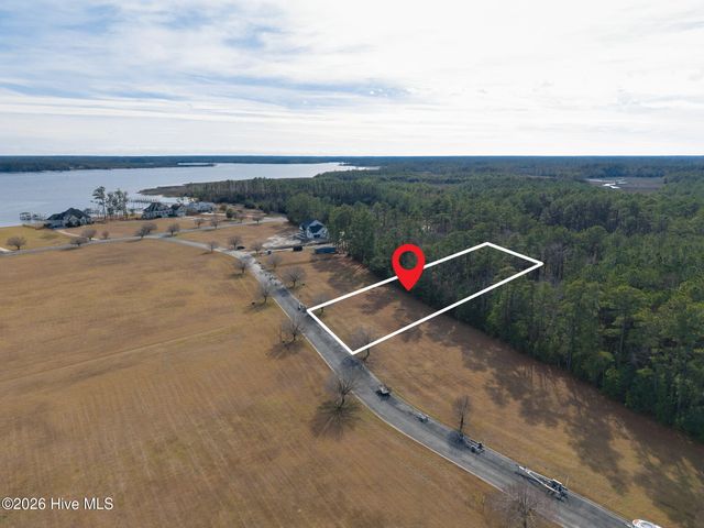 109 Bare Foot Court, Havelock, NC 28532