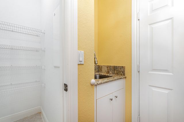 112 ISOLA Circle, Royal Palm Beach, FL 33411