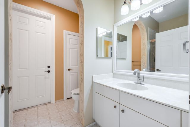 112 ISOLA Circle, Royal Palm Beach, FL 33411