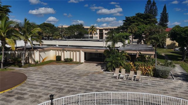 19001 NE 14th Ave 144, Miami, FL 33179