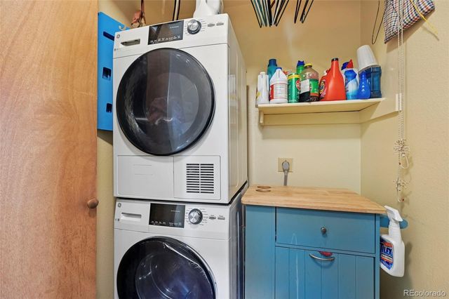 6359 Gunshot Pass Drive, Colorado Springs, CO 80917