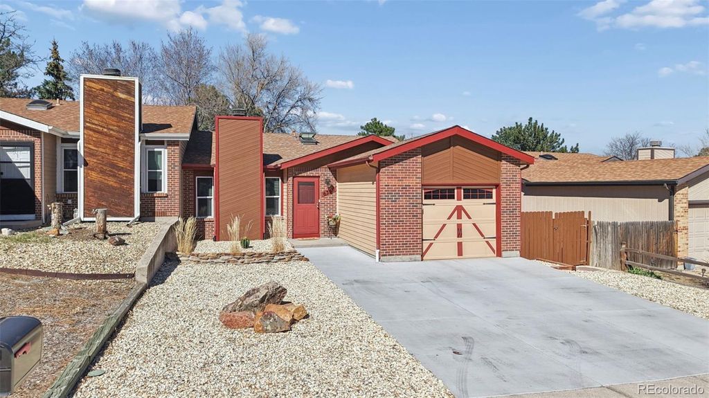 6359 Gunshot Pass Drive, Colorado Springs, CO 80917