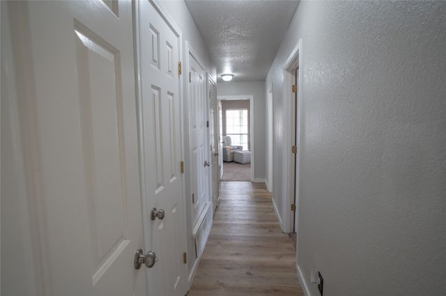 725 Hunter Trail, Bridgeport, TX 76426