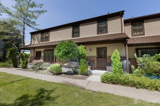 51 Aspen Drive, North Brunswick, NJ 08902