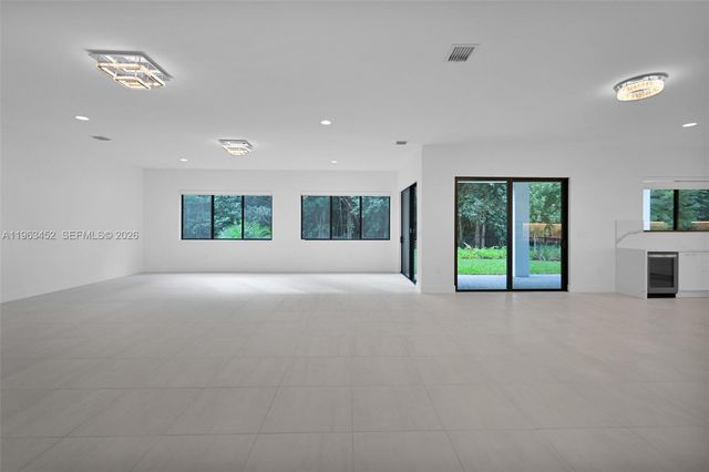 10386 SW 57th Ct, Cooper City, FL 33328