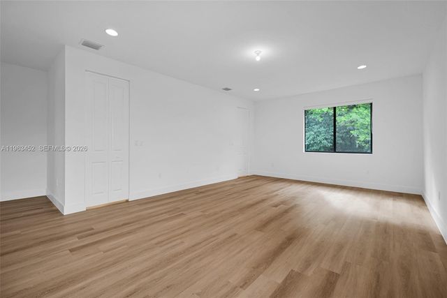 10386 SW 57th Ct, Cooper City, FL 33328