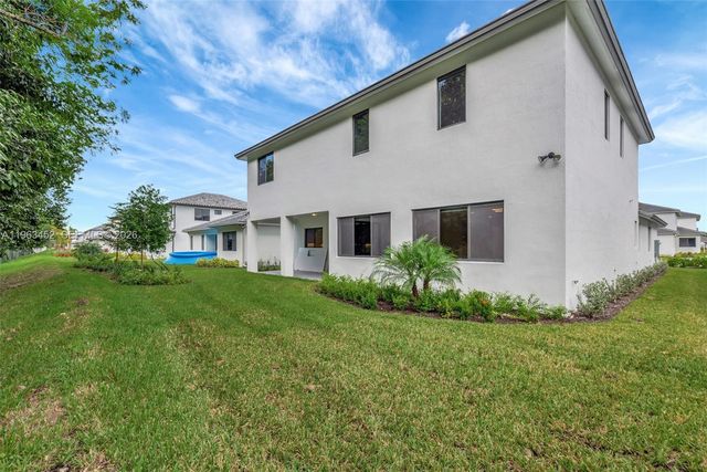 10386 SW 57th Ct, Cooper City, FL 33328