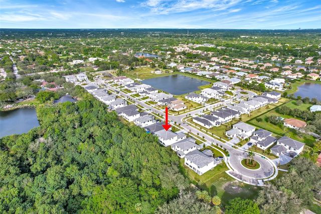 10386 SW 57th Ct, Cooper City, FL 33328