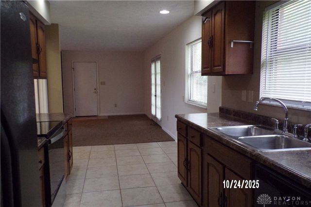 720 Talowood Drive, Beavercreek, OH 45430