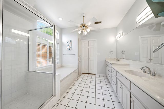 215 Sioux Drive, Waxahachie, TX 75165