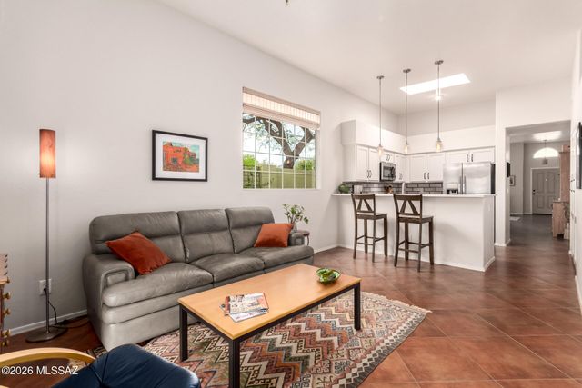 6678 E Crimson Sage Drive, Tucson, AZ 85750