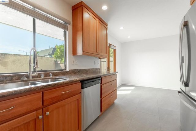 4157 Tanager Cmn, Fremont, CA 94555
