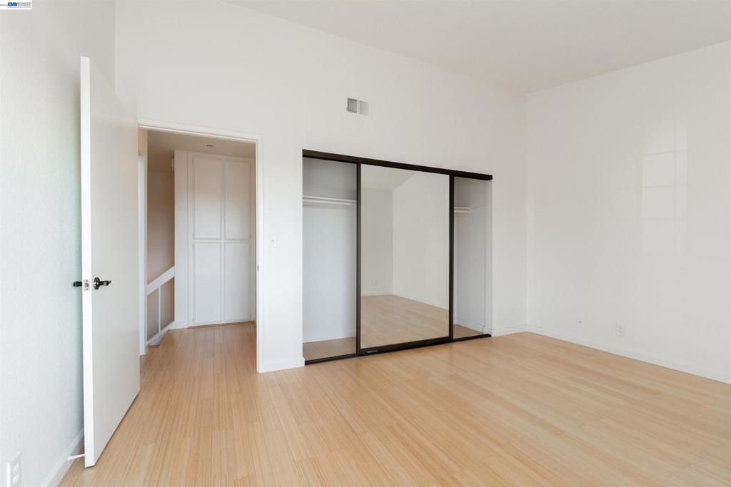 Image 13 of property listing at 4157 Tanager Cmn, Fremont, CA 94555