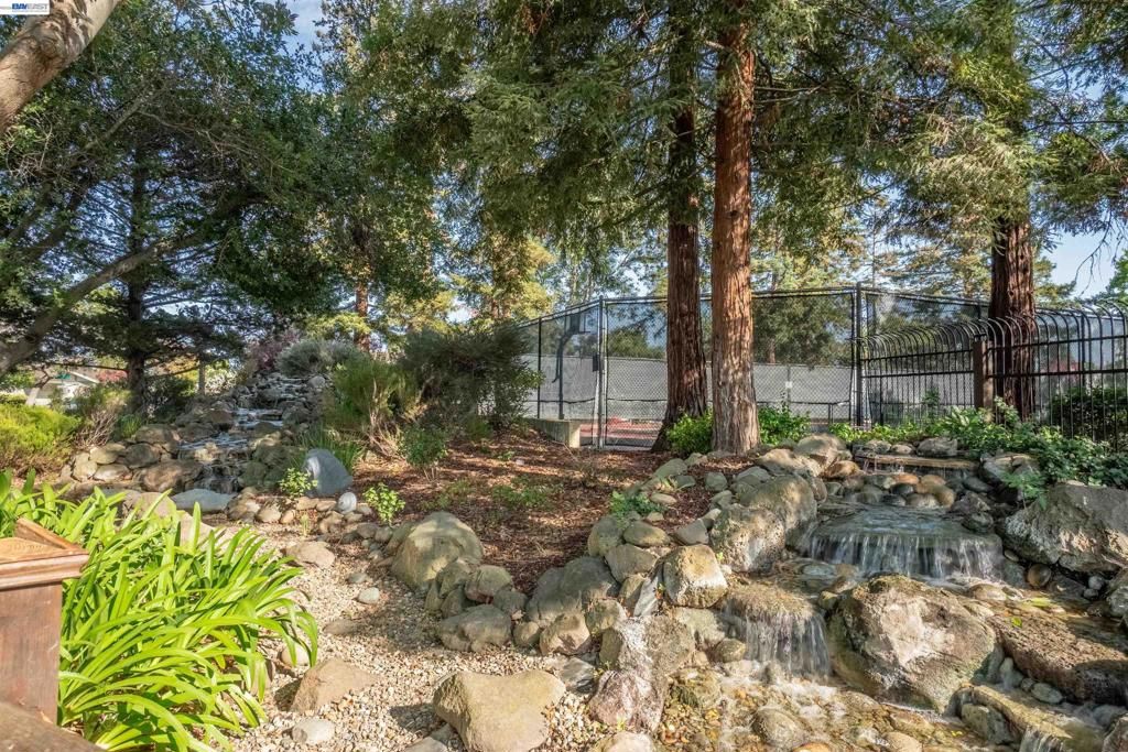Image 27 of property listing at 4157 Tanager Cmn, Fremont, CA 94555