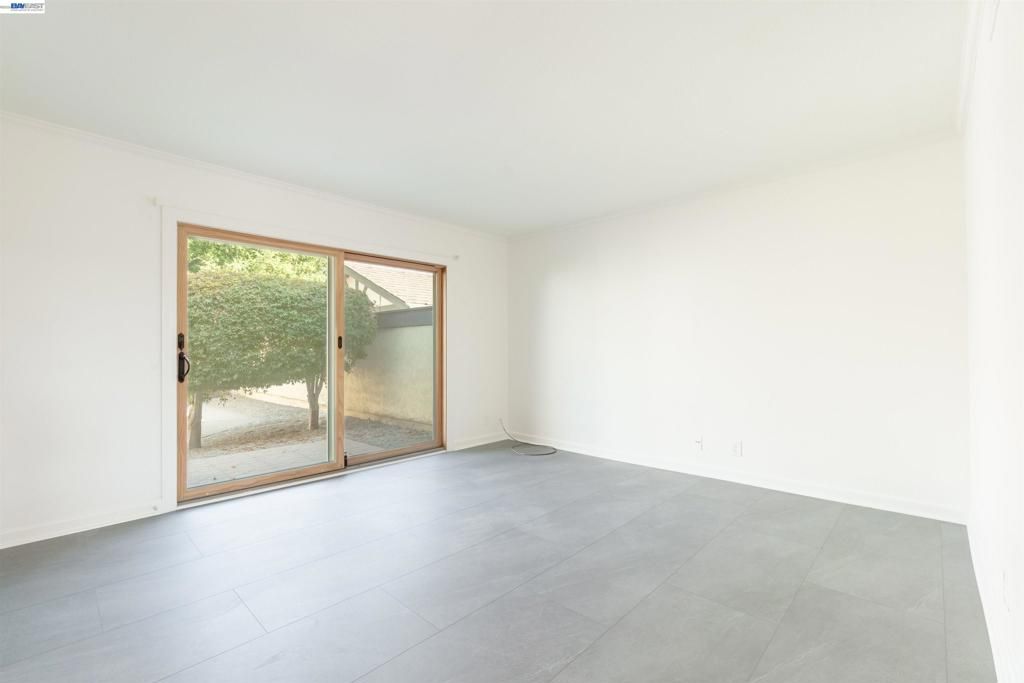 Image 6 of property listing at 4157 Tanager Cmn, Fremont, CA 94555