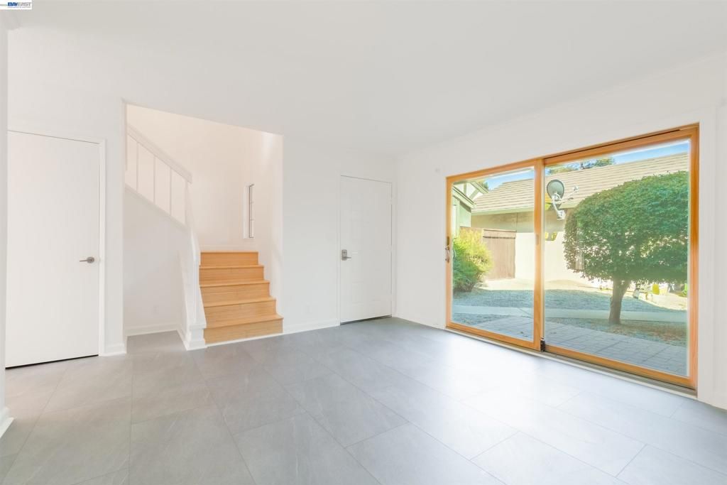 Image 8 of property listing at 4157 Tanager Cmn, Fremont, CA 94555