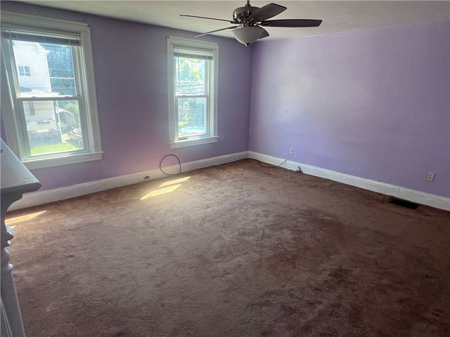 1013 Uvilla St, Elliott, PA 15220