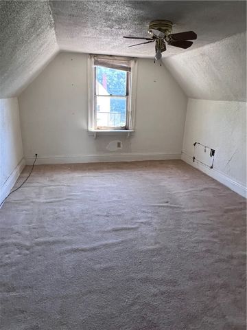 1013 Uvilla St, Elliott, PA 15220