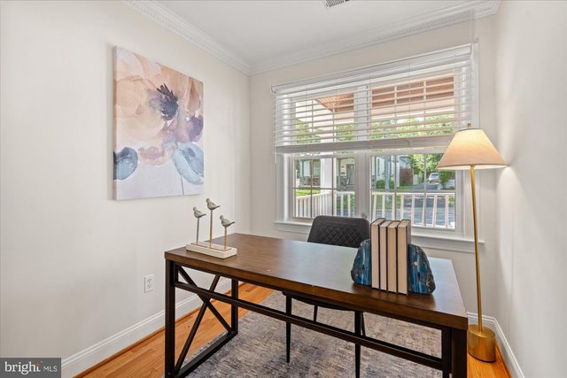 5116 22ND ST N, Arlington, VA 22207