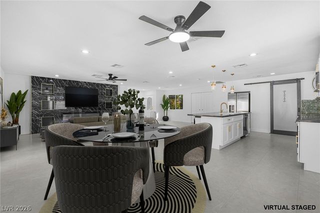 1504 Banner Circle, Las Vegas, NV 89102