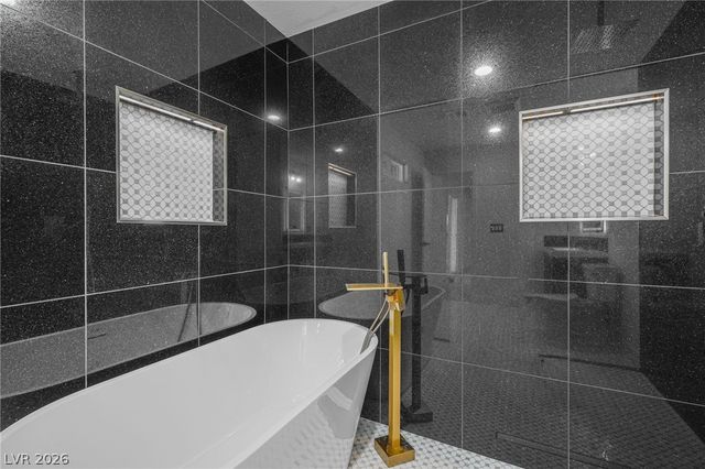 1504 Banner Circle, Las Vegas, NV 89102