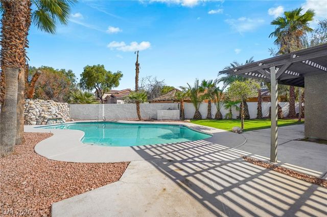 1504 Banner Circle, Las Vegas, NV 89102
