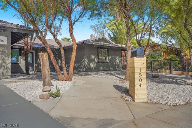 1504 Banner Circle, Las Vegas, NV 89102