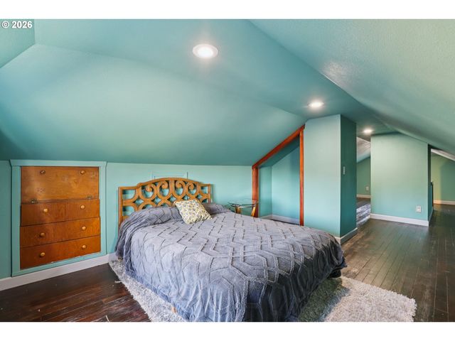 9328 Se GLENWOOD St, Portland, OR 97266