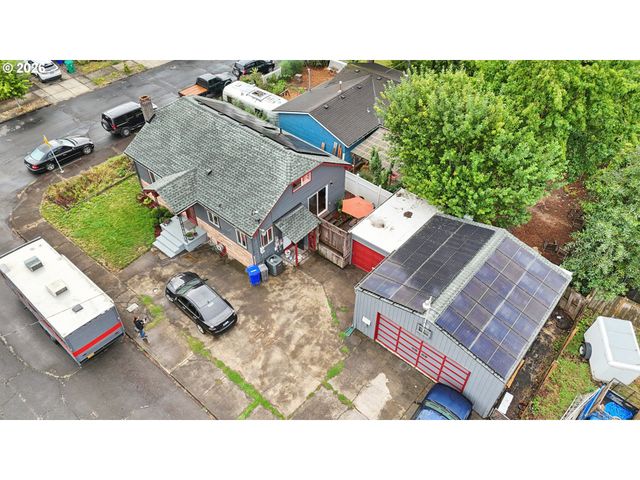 9328 Se GLENWOOD St, Portland, OR 97266