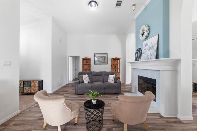 7 Equestrian Court, Mansfield, TX 76063