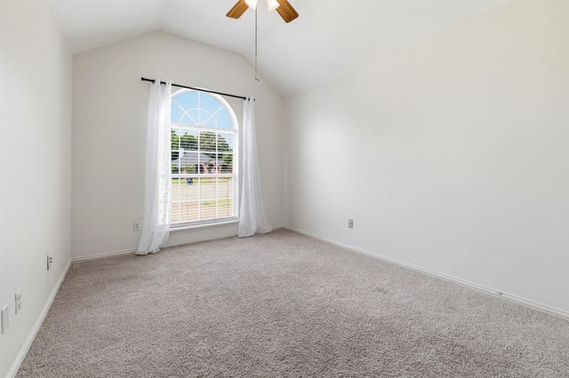 7 Equestrian Court, Mansfield, TX 76063