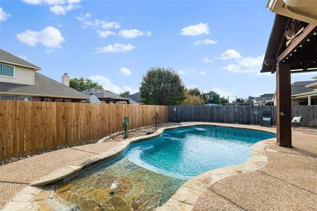 7 Equestrian Court, Mansfield, TX 76063