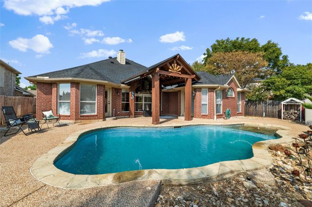 7 Equestrian Court, Mansfield, TX 76063