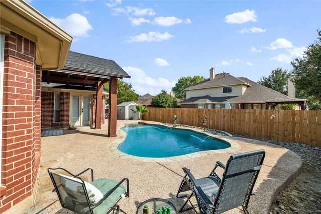 7 Equestrian Court, Mansfield, TX 76063