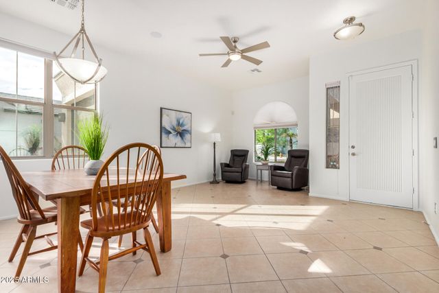 789 E SAN CARLOS Way, Chandler, AZ 85249