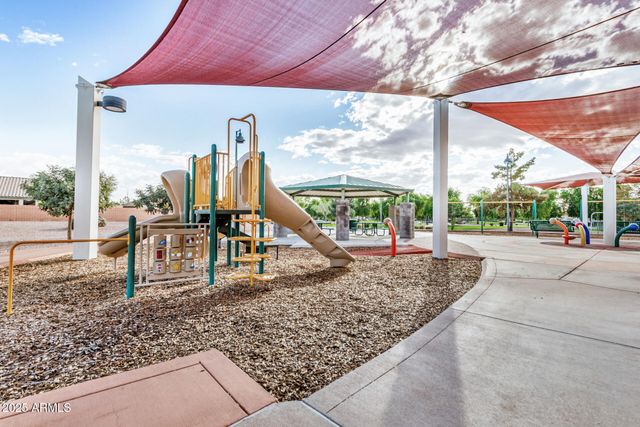 789 E SAN CARLOS Way, Chandler, AZ 85249