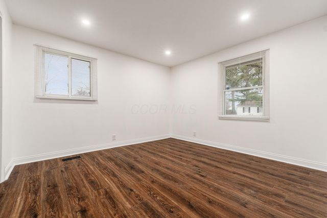 362 Banbury Drive, Columbus, OH 43230