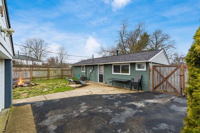 362 Banbury Drive, Columbus, OH 43230