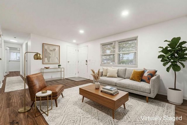 362 Banbury Drive, Columbus, OH 43230