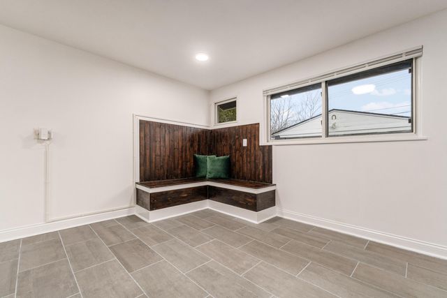 362 Banbury Drive, Columbus, OH 43230