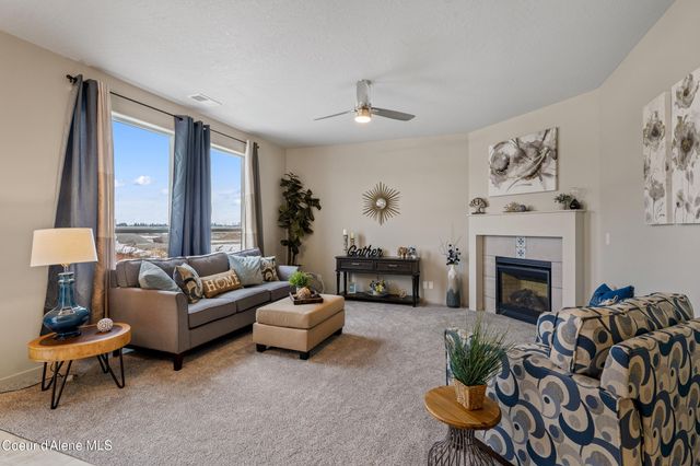 5966 PELICAN LOOP, Rathdrum, ID 83858