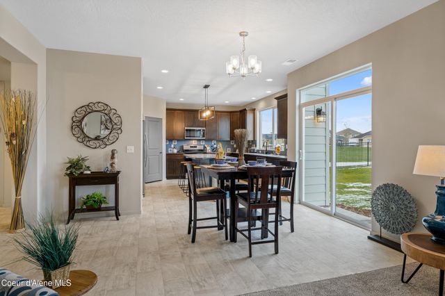 5966 PELICAN LOOP, Rathdrum, ID 83858