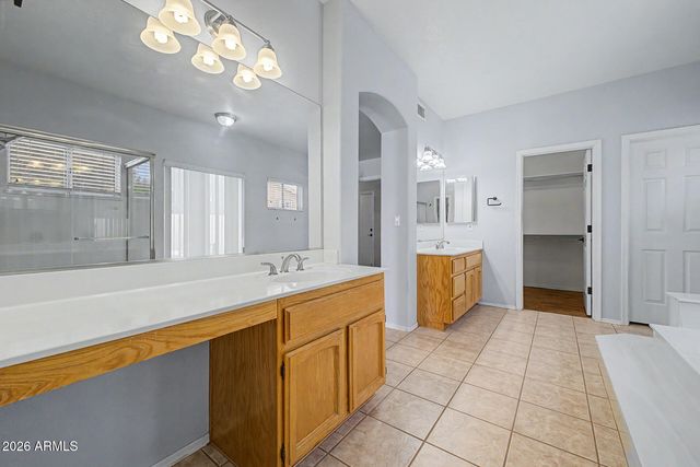 21805 N 61ST Avenue, Glendale, AZ 85310