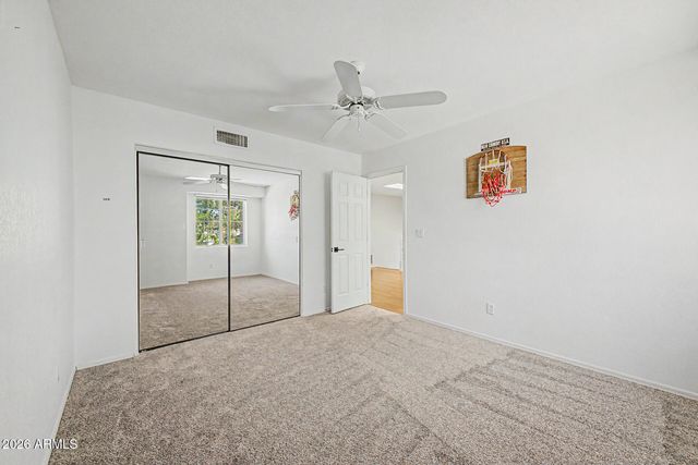 21805 N 61ST Avenue, Glendale, AZ 85310