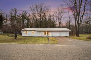 3305 Robertson Drive, Beaverton, MI 48612