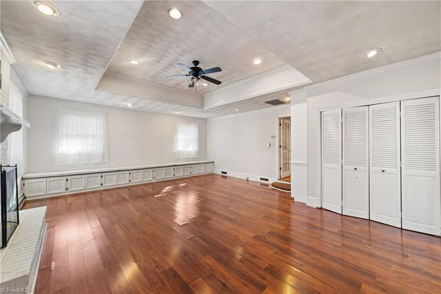 2909 Marlborough Road, Burlington, NC 27215