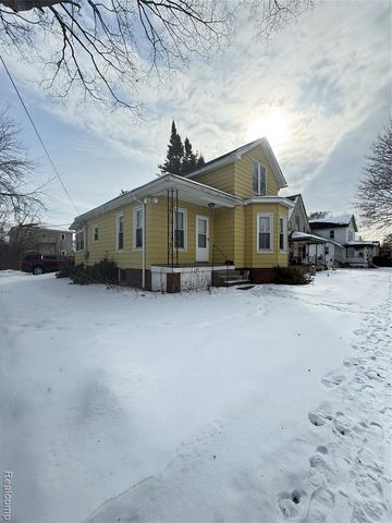 140 N Andre Street, Saginaw, MI 48602
